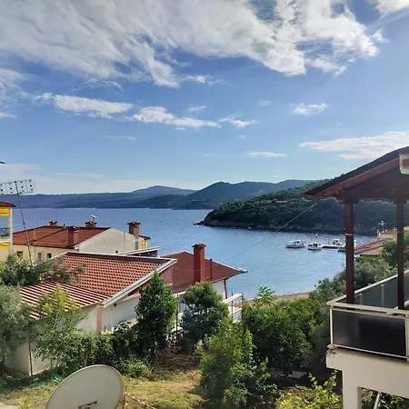 Aegean View Escape - Halkidiki Seaside Living Pyrgadikia